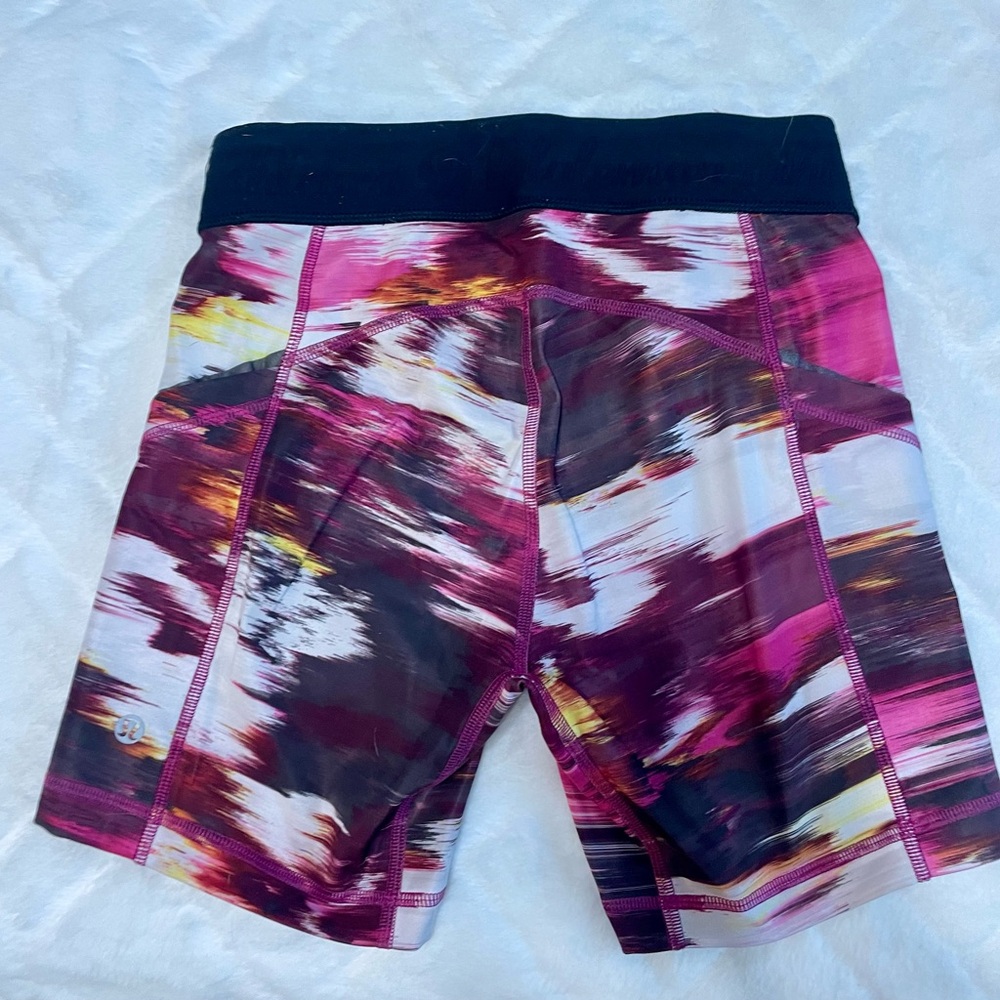 Lululemon “What the Sport” Long Pocket Shortie - Picture 2 of 2